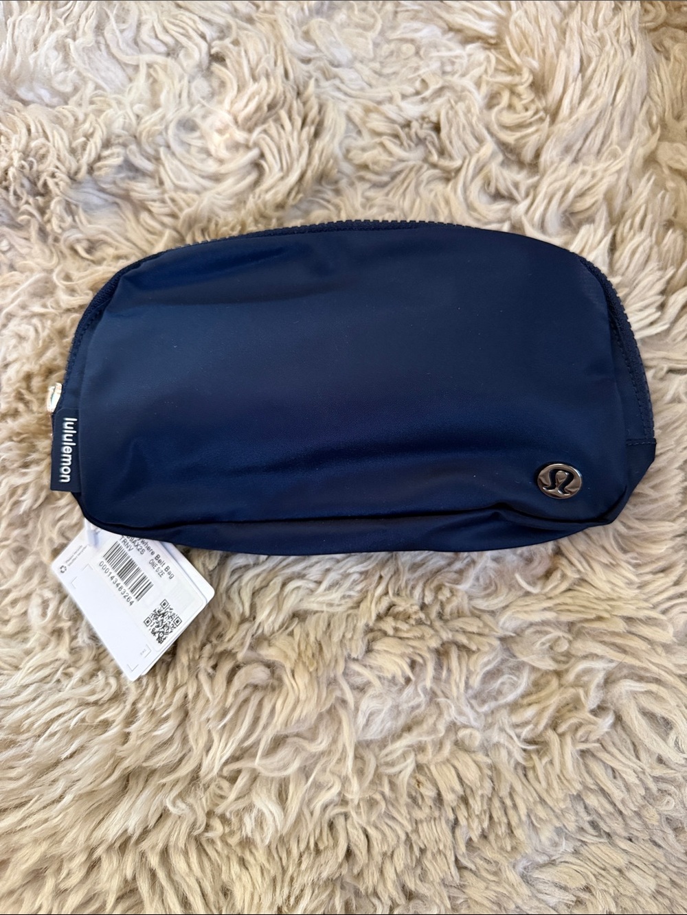 🆕 Lululemon athletica Navy everywhere belt bag 🆕